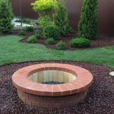 Jak udělat ohniště pro oheň v zemi vlastníma rukama?